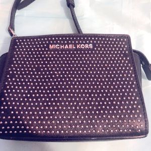 Sold***Michael Kors Mini Crossbody bag